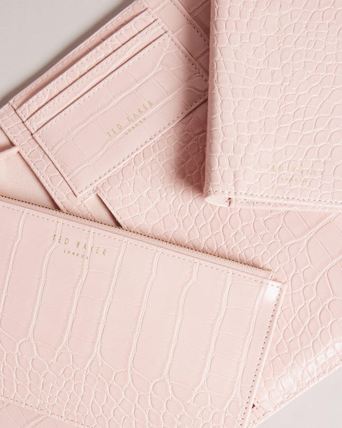 {{ product.type }} - Ted Baker London - Kosovo - TRAVELZ